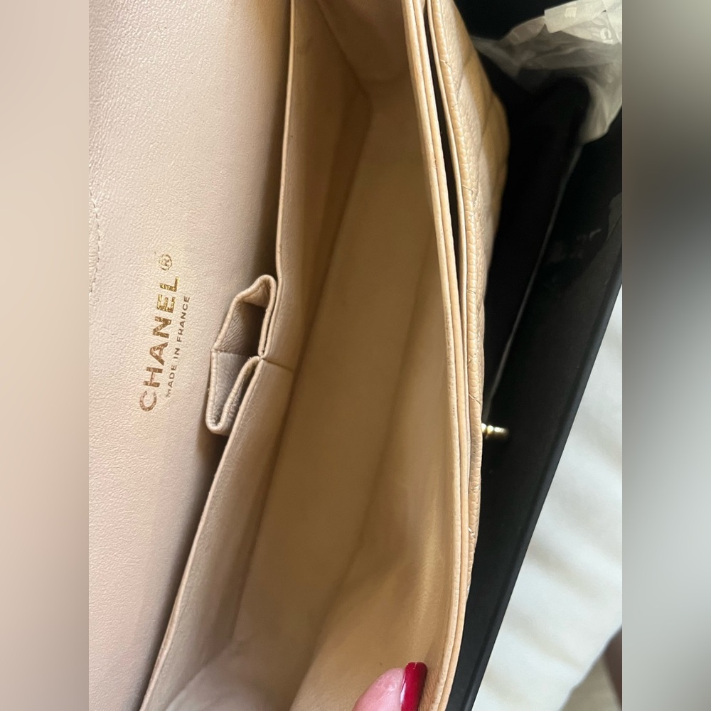 Chanel Classic Caviar GHW Double Flap Medium Size - Picture 10 of 12